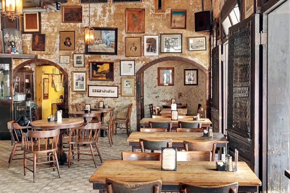 Napoleon House